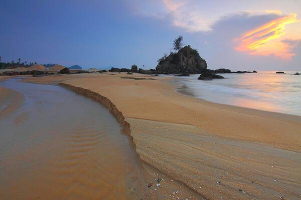 16 Spot Sunrise & Sunset Terbaik di Bali 2026: Jam, Tiket & Akses