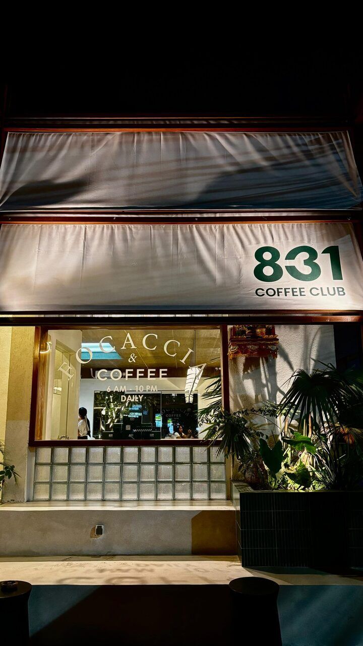 831 Coffee Petitenget: Menu Prices, Opening Hours and Surcharges