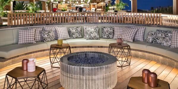Afterglow TRIBE Kuta: Rooftop Bar, Harga Cocktail, dan Jam Buka