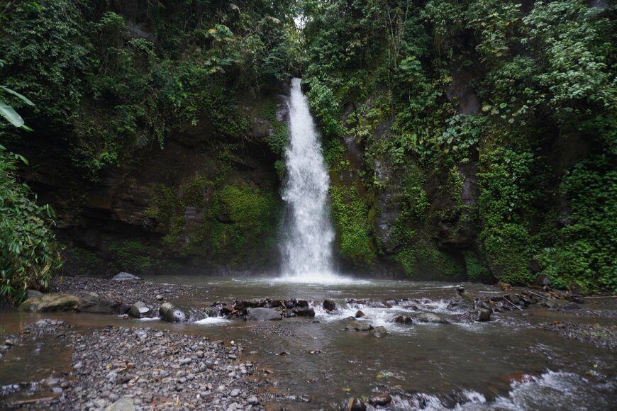 Goa Gong Waterfall in Sulangai or Nungnung: Which One?