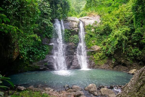Air Terjun Juwuk Manis Jembrana: Hidden Gem Sepi di Bali Barat