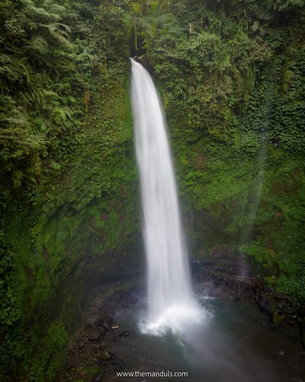 Air Terjun Nungnung: Petualangan 500 Anak Tangga di Dataran Tinggi Badung