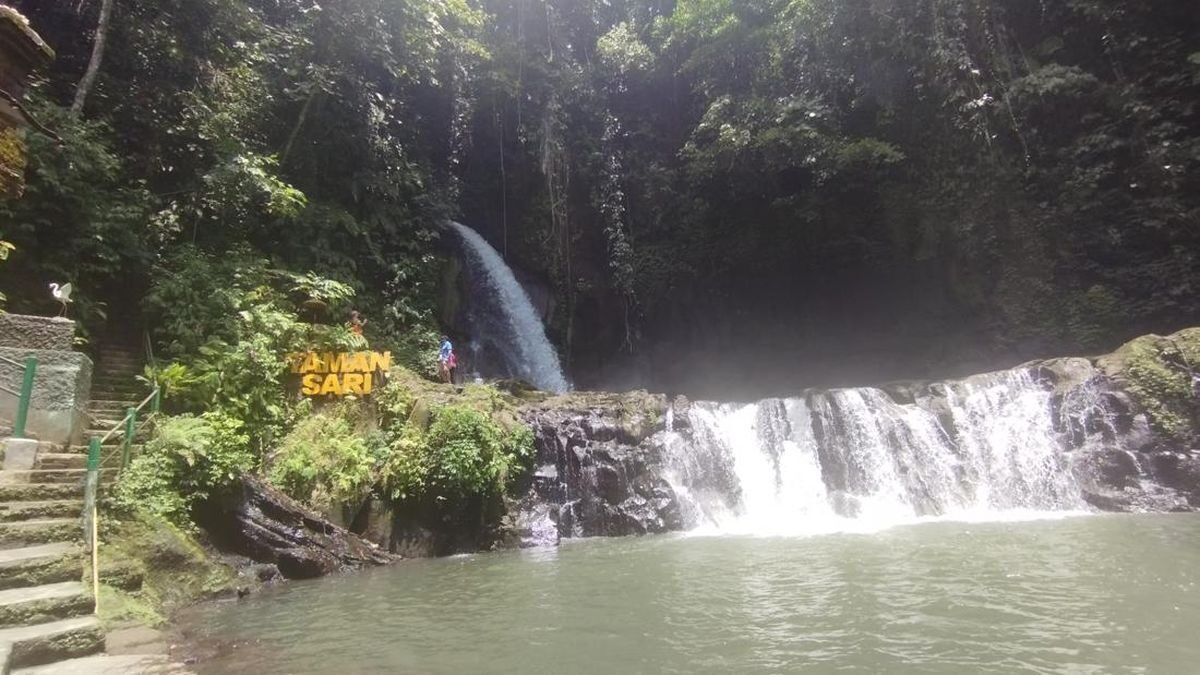 Taman Sari Waterfall, Bakbakan, Gianyar: A 100 m² Natural Pool Built by the Village Banjar