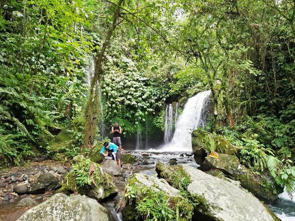 Air Terjun Yeh Ho, Senganan: Air Terjun Lebar yang Masih Sepi di Penebel Tabanan