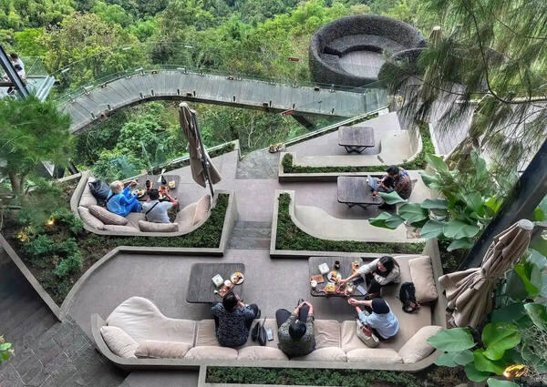 Akasa Specialty Coffee Kintamani: Harga Menu, Jam Buka, Kapan Sepi
