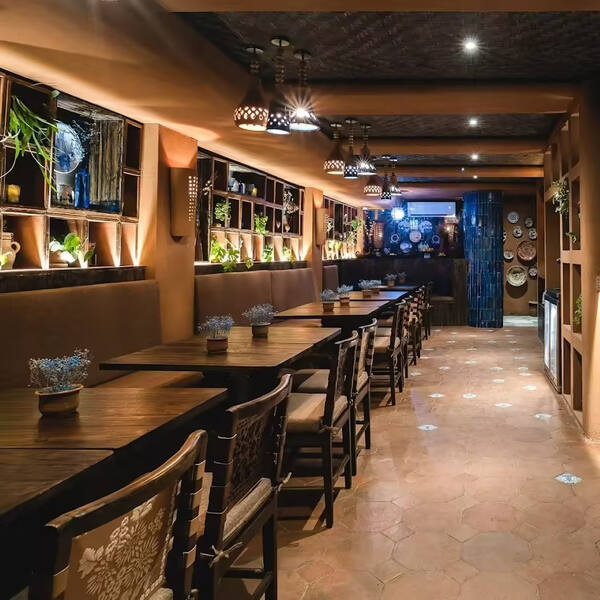 Alma Tapas Bar Bingin: Harga Koktail, Promo Harian, dan Jam Buka
