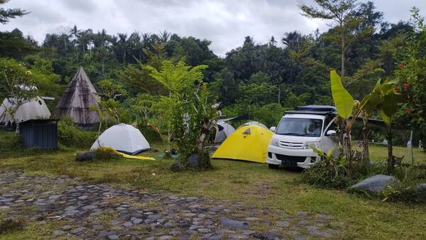 Angklung River Camp Klungkung: Kemah di Tepi Tukad Unda