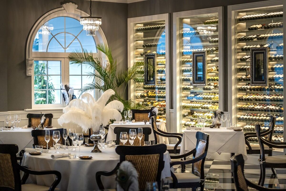 Apéritif Restaurant Ubud: Colonial-Grand Fine Dining with Chef Nic Vanderbeeken’s Degustation Menu