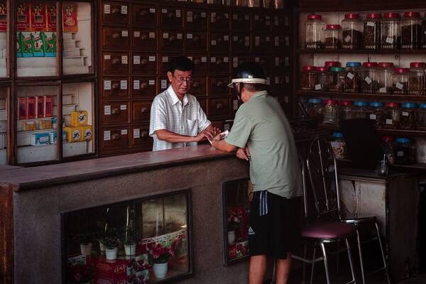 Apotek 24 Jam di Bali: Di Mana dan Apa yang Bisa Dibeli?