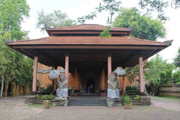 ARMA — Agung Rai Museum of Art: Menyelami Seni Bali yang Tenang di Ubud