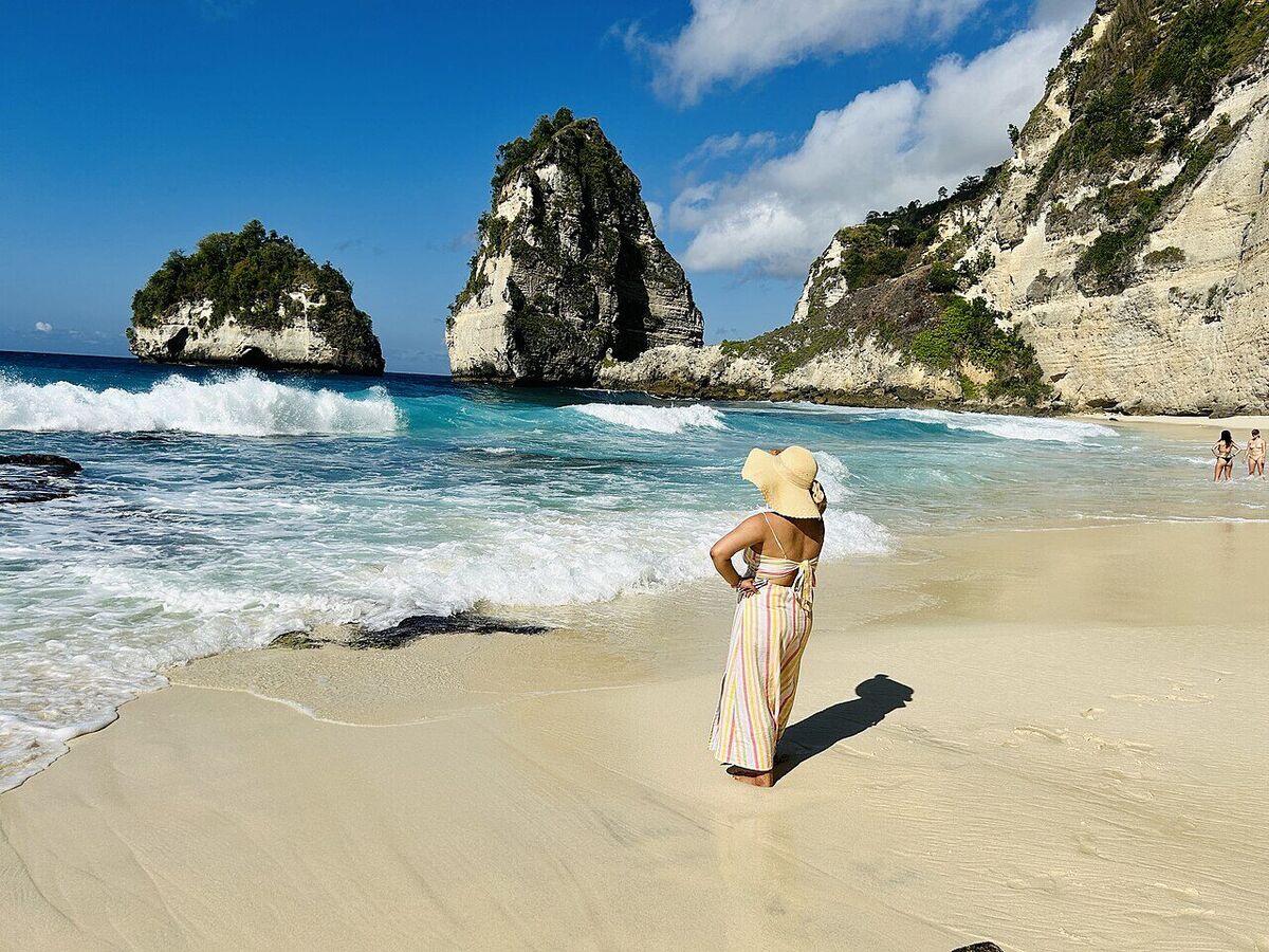 Atuh Beach Nusa Penida: A Hidden Cove Behind the Eastern Cliffs
