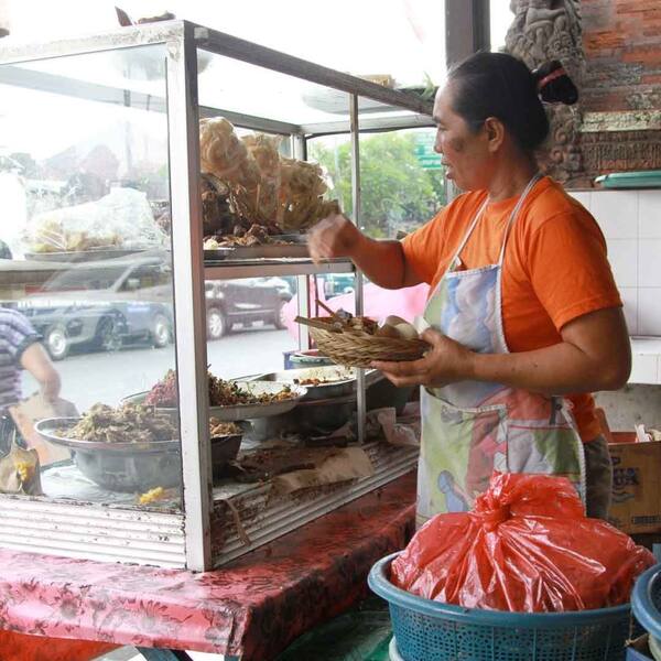 Babi Guling Bali Tulen Gerenceng: 6 Hal Sebelum Kamu Datang