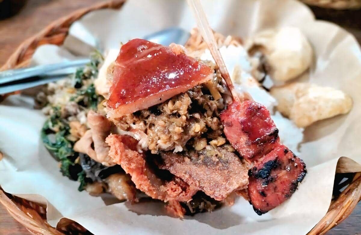 Babi Guling Pan Ana Denpasar: Prices, Kulit Sultan, Busy Hours
