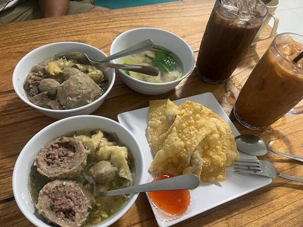 Bakmi Kien Panjer Denpasar: Menu, Harga, Jam Buka