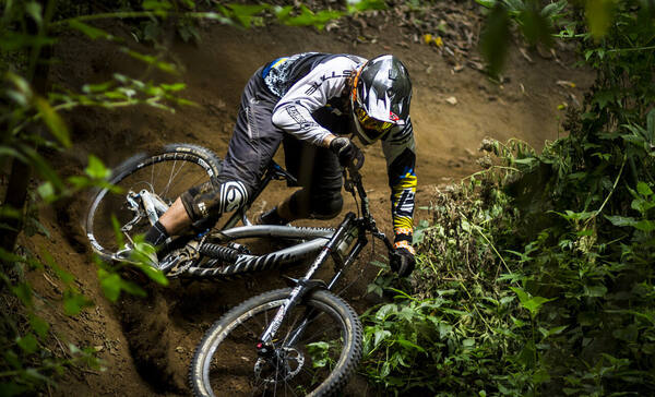 Bali Bike Park Pancasari: Downhill MTB di Lereng Bedugul