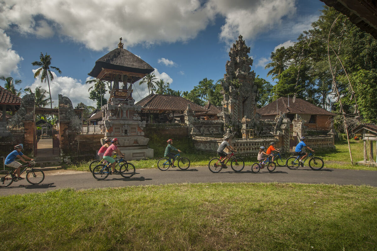 Bali Eco Cycling: Riding Downhill from Penelokan Kintamani to Ubud, Route and Package Prices