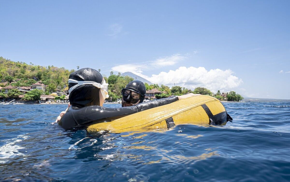 Learning to Freedive at Apneista Amed: Courses, Costs and Why Jemeluk Bay Suits Beginners