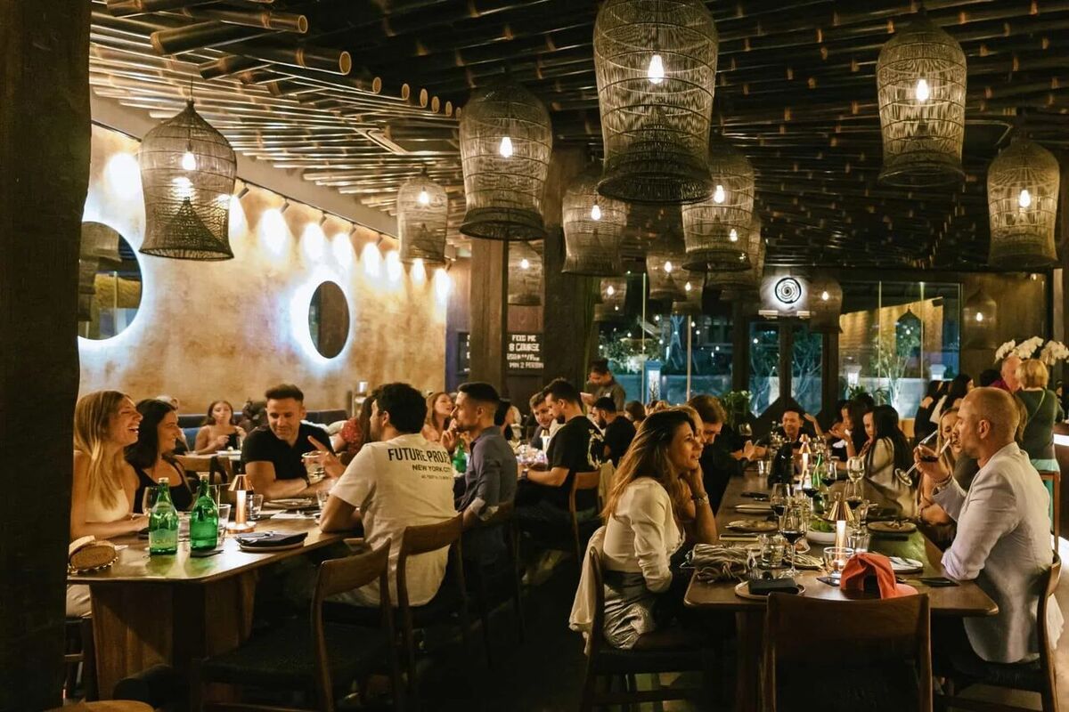 Billy Ho Canggu: Harga Koktail, Jam DJ, dan Perlu Reservasi?