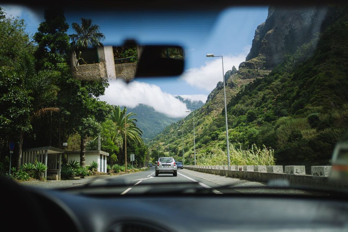 Can Tourists Drive a Car Themselves in Bali?