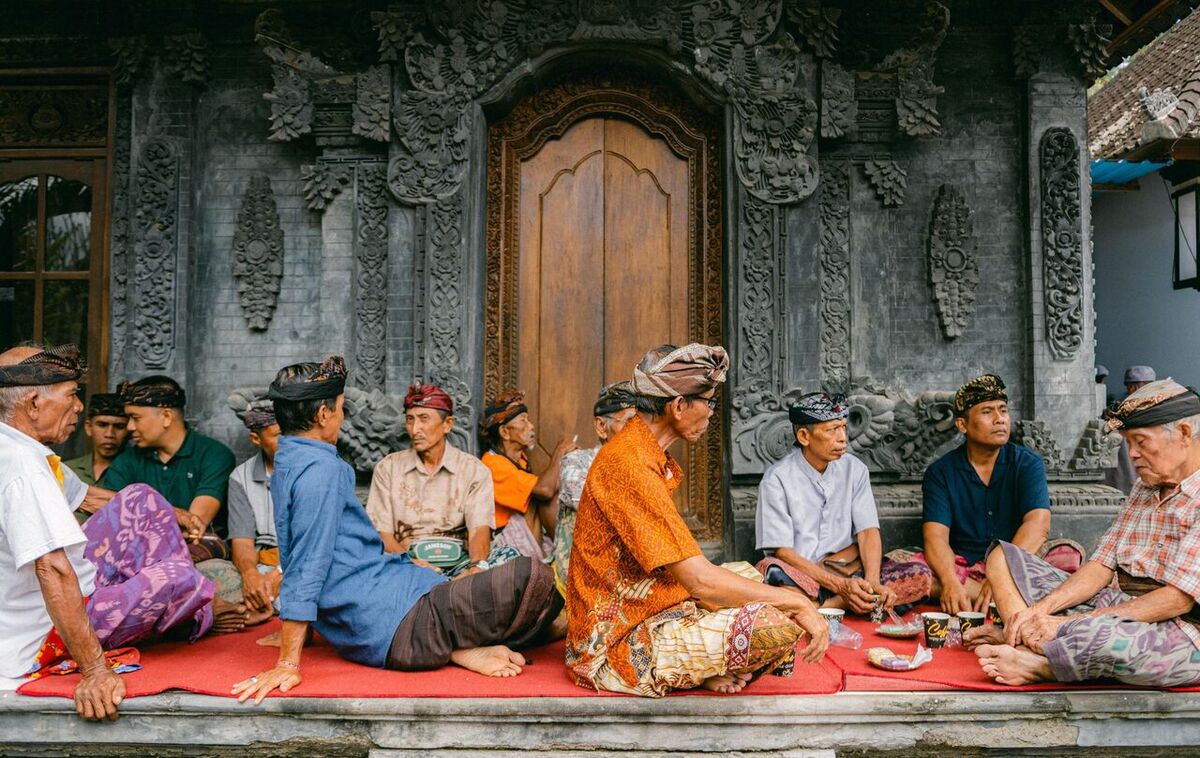 Can You Fly Home from Bali with a Keris or Souvenir Knife?