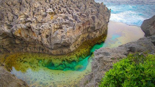 Broken Beach & Angel's Billabong Nusa Penida: Duet Karang Ajaib