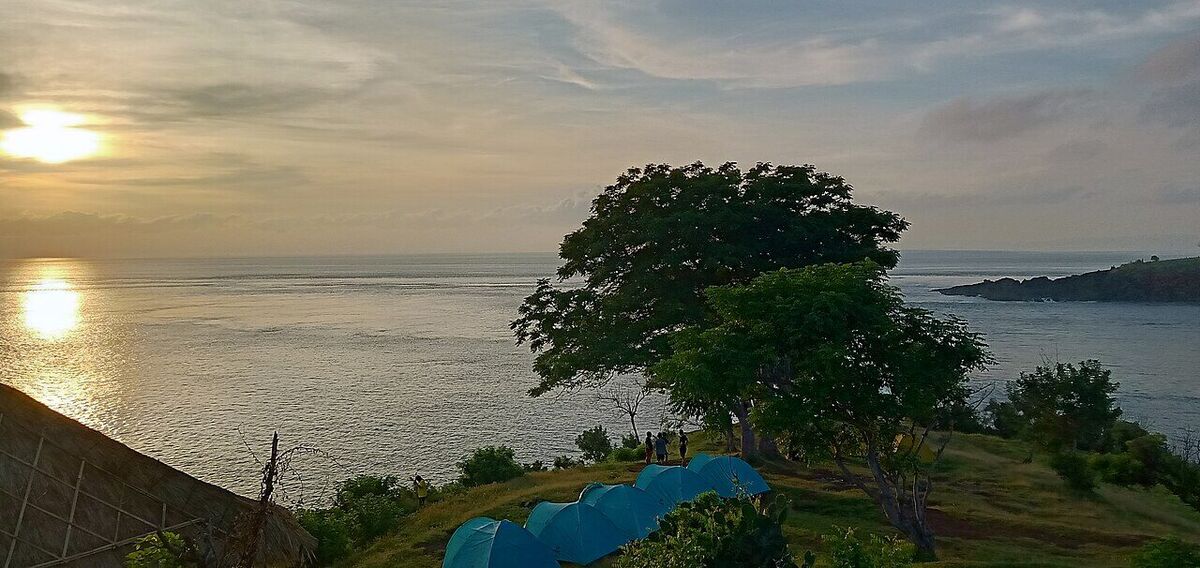 Bukit Asah Bugbug: A Hidden Gem for Sunrise & Camping in Karangasem