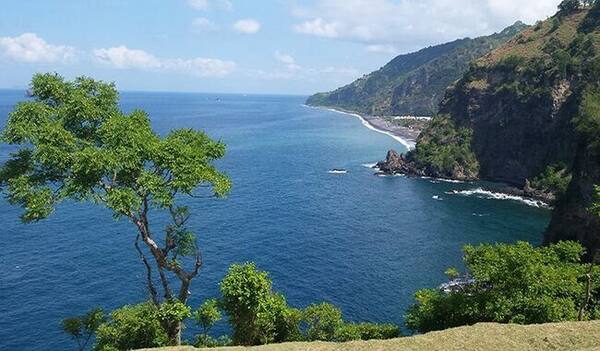 Bukit Asah Bugbug: Permata Tersembunyi untuk Sunrise & Camping di Karangasem