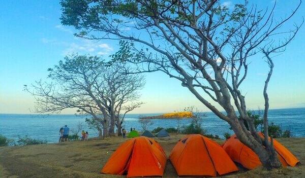Bukit Asah Bugbug: Permata Tersembunyi untuk Sunrise & Camping di Karangasem