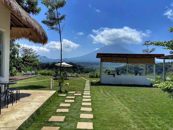 Bukit Cinta Pangi Karangasem: Rute Sunrise, Tiket, dan Jam Terbaik