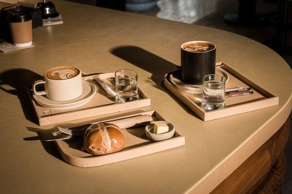 Dawn & Dusk by Lago Lembongan: Menu, Harga, dan Jam Buka
