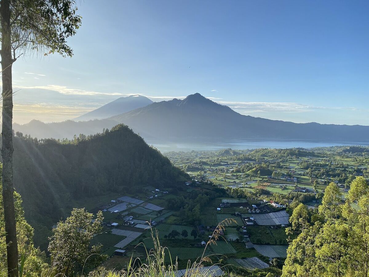 Desa Belandingan, Kintamani: A Quiet Sunrise on the Batur Caldera Rim