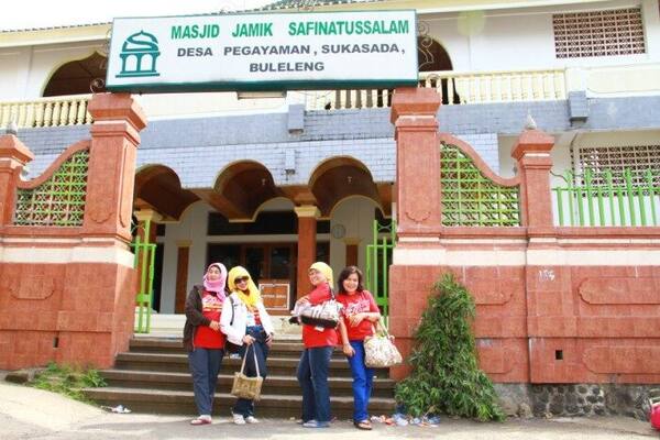 Desa Pegayaman, Buleleng: Kampung Muslim Bali yang Bernama Wayan dan Ketut