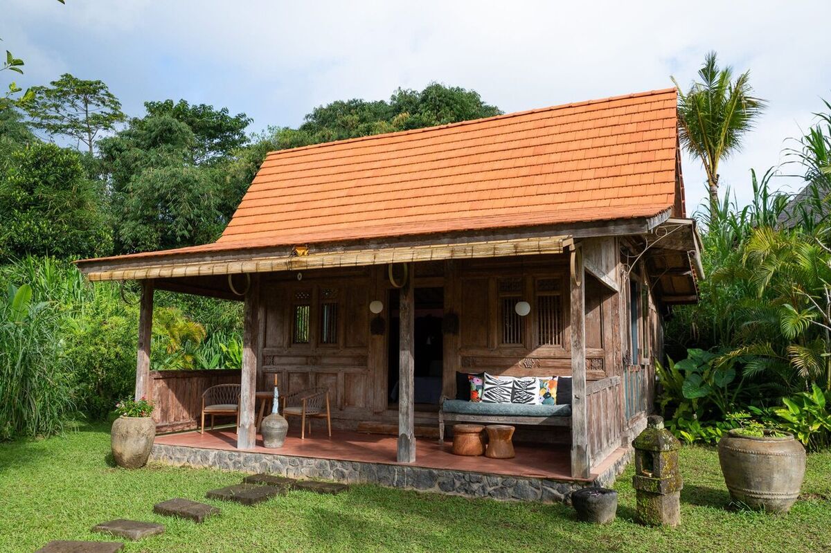 Desa Seni Baturiti: Antique Wooden Houses and Cool Air in the Bali Highlands