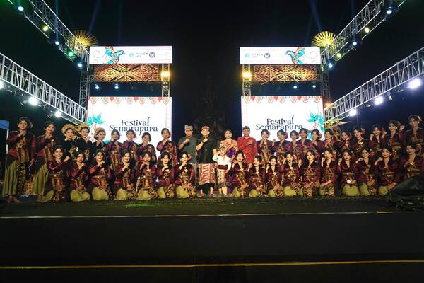 Festival Semarapura Klungkung: Panduan Festival Tahunan Puputan