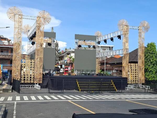 Festival Semarapura Klungkung: Panduan Festival Tahunan Puputan