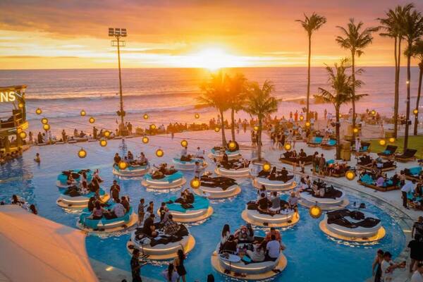 FINNS Beach Club Canggu