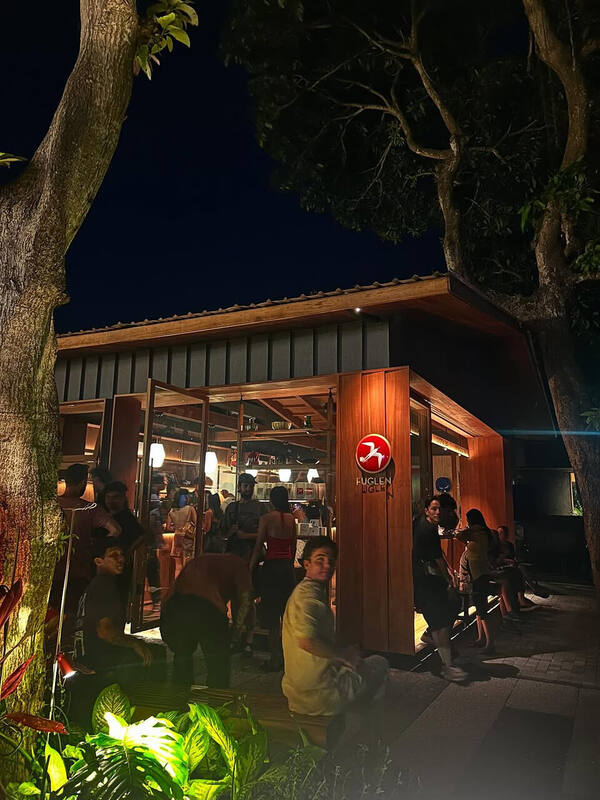Fuglen Bali Pererenan: Kapan Kopi Berganti Cocktail?