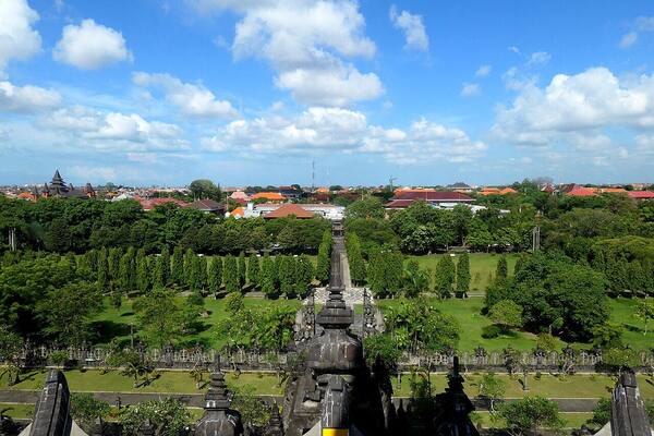 GK Fest 2026 di Lapangan Renon: Jadwal, Tiket, Tips Hari-H