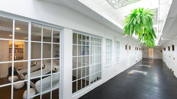 Glo Day Spa Seminyak: Harga Pijat 2026 dan Paket 2 Jam