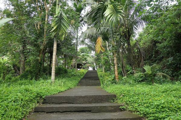 Goa Garba Pejeng: Situs Pertapaan Kuno di Lembah Pakerisan