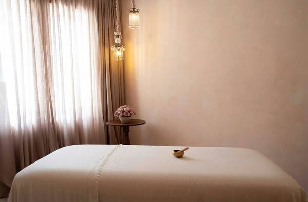 Goldust Spa Canggu: Berapa Harga Pijat 60 Menit Setelah Pajak?