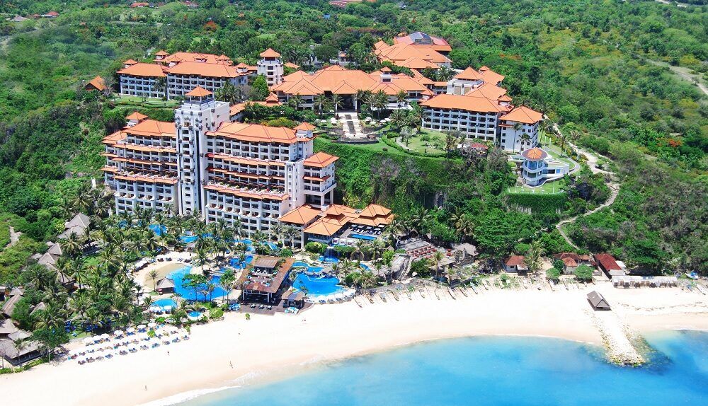 Hilton Bali Resort Nusa Dua: Rates, Room Types and Downsides