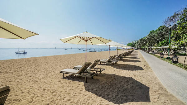 Hyatt Regency Bali Sanur: Resor Taman Klasik untuk Liburan Keluarga yang Tenang