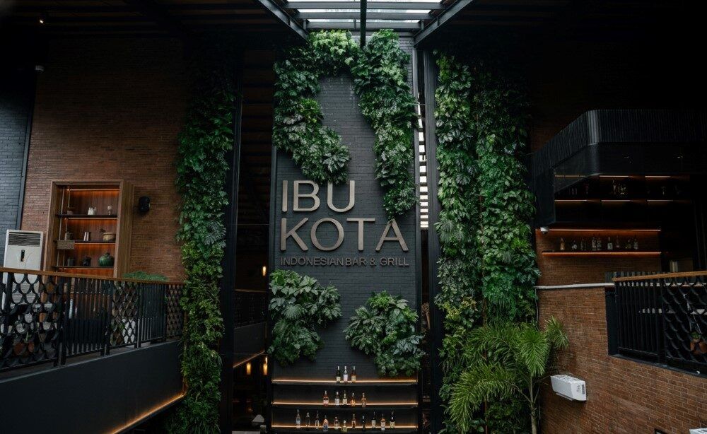IBU KOTA Canggu: Satay, Rendang, Live Bands and What It Costs
