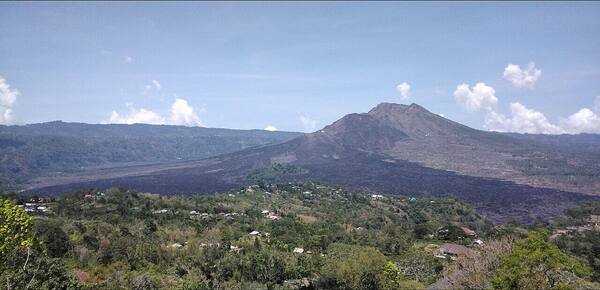 Jeep Sunrise Black Lava Kintamani: Rute dari Ubud dan Harga