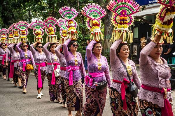 Kapan Waktu Terbaik ke Bali? Panduan Musim, Cuaca, Harga Hotel & Kalender Event 2026