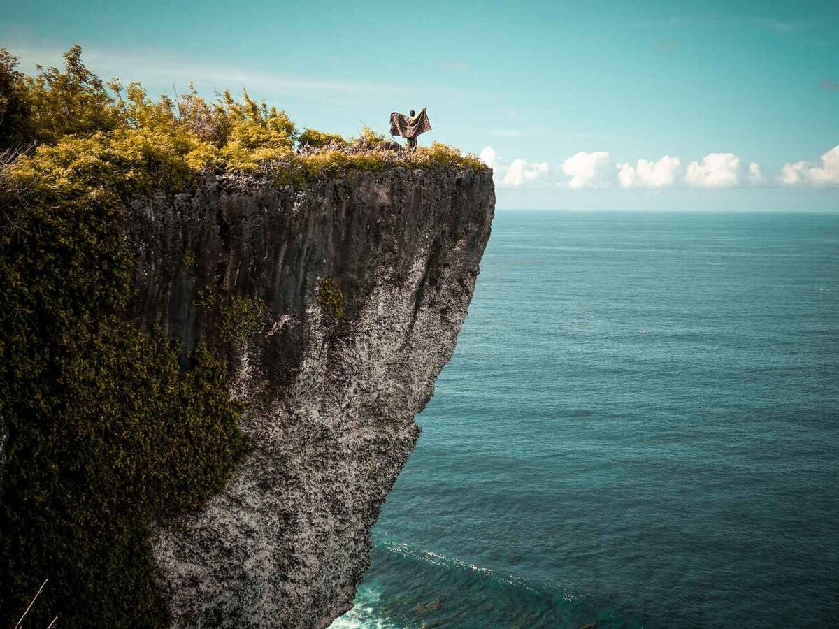 Karang Boma Cliff, Uluwatu: Pecatu's Quietest Sunset Clifftop