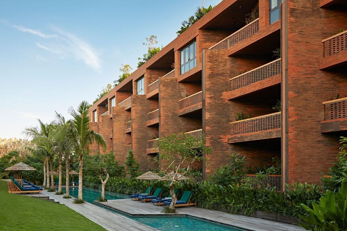 Katamama (Potato Head Suites) Seminyak: A Boutique Hotel Built From 1.5 Million Handmade Bricks