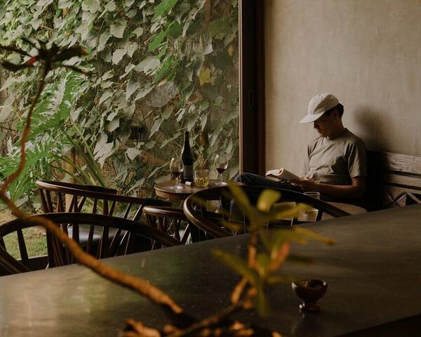 Kawi Ubud: Bar 15 Kursi di Kedewatan, Perlu Booking?