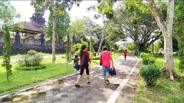 Kebun Raya Jagatnatha atau Kebun Raya Bedugul: Pilih Mana?